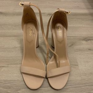 Aldo nude/cream heels